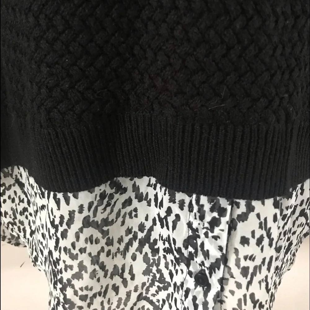 Como Black Sweater